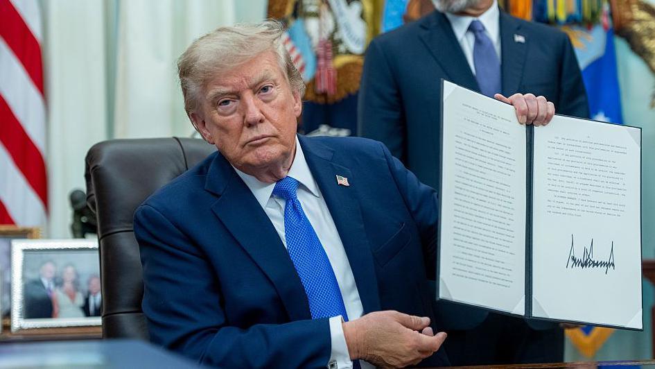Trump Expands Restrictions on Birthright Citizenship with New Executive Orders