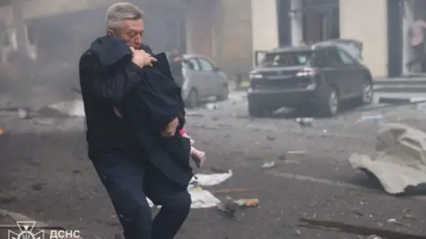 Fresh Tragedy in Ukraine: Children Feared Among Victims as Russian Strikes Escalate