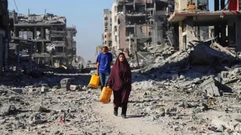UN Calls for Increased Humanitarian Access to Gaza Amidst Hostage Dilemma