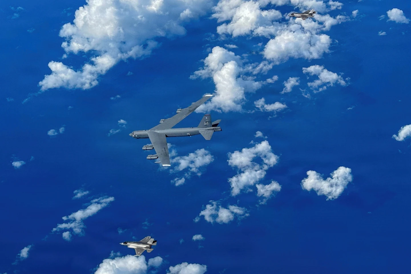US Military Increases Presence in Caribbean Amid Narcoterrorism Efforts