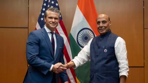 India and US Forge 10-Year Defence Pact Amidst Trade Tensions