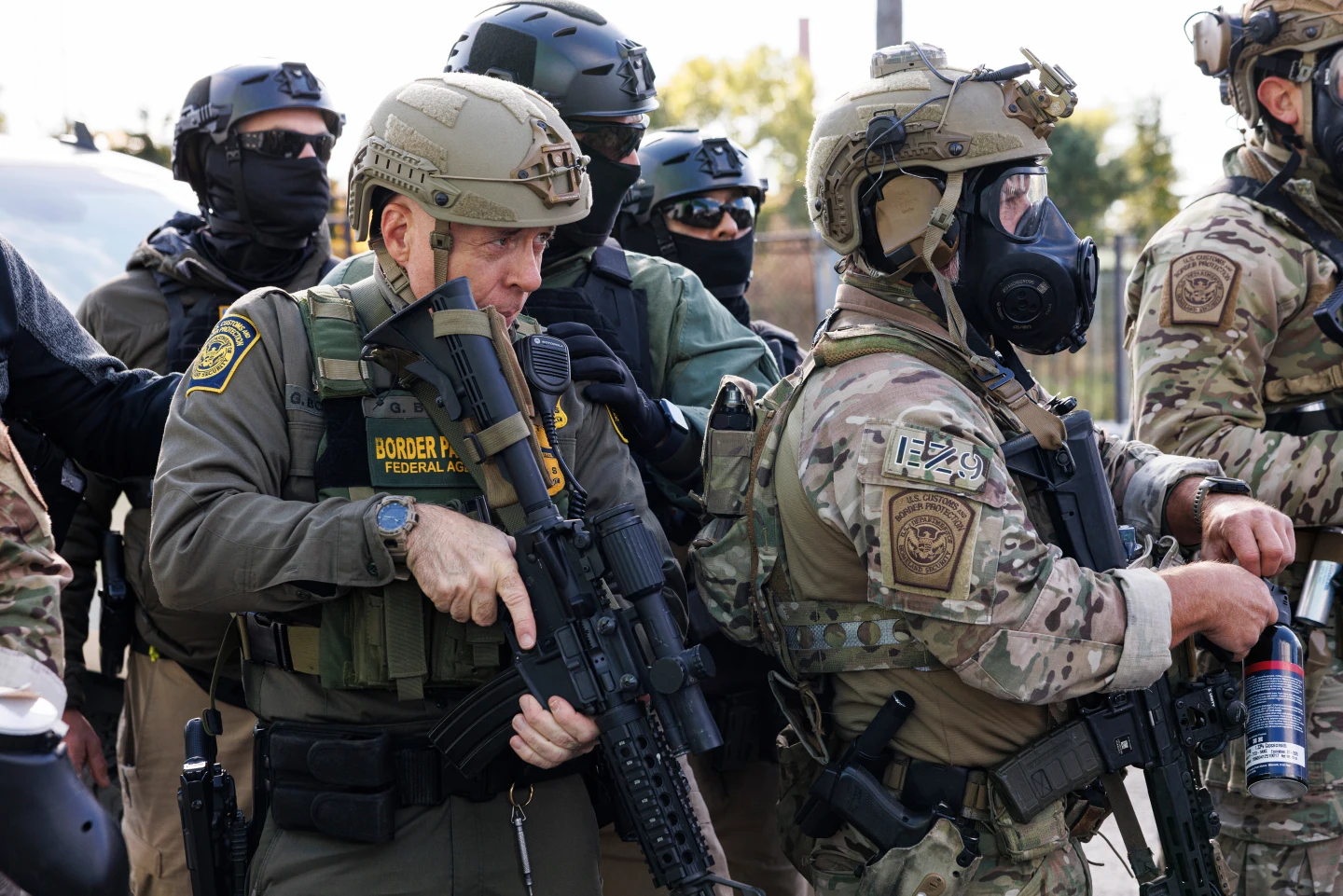 Federal Immigration Crackdown in Chicago Heightens Tensions