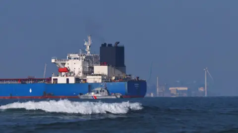 French Authorities Detain Captain of Alleged Russian Shadow Tanker