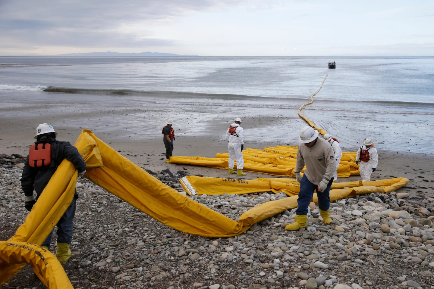 Controversy Over California Oil Production Resumes as Legal Battles Intensify