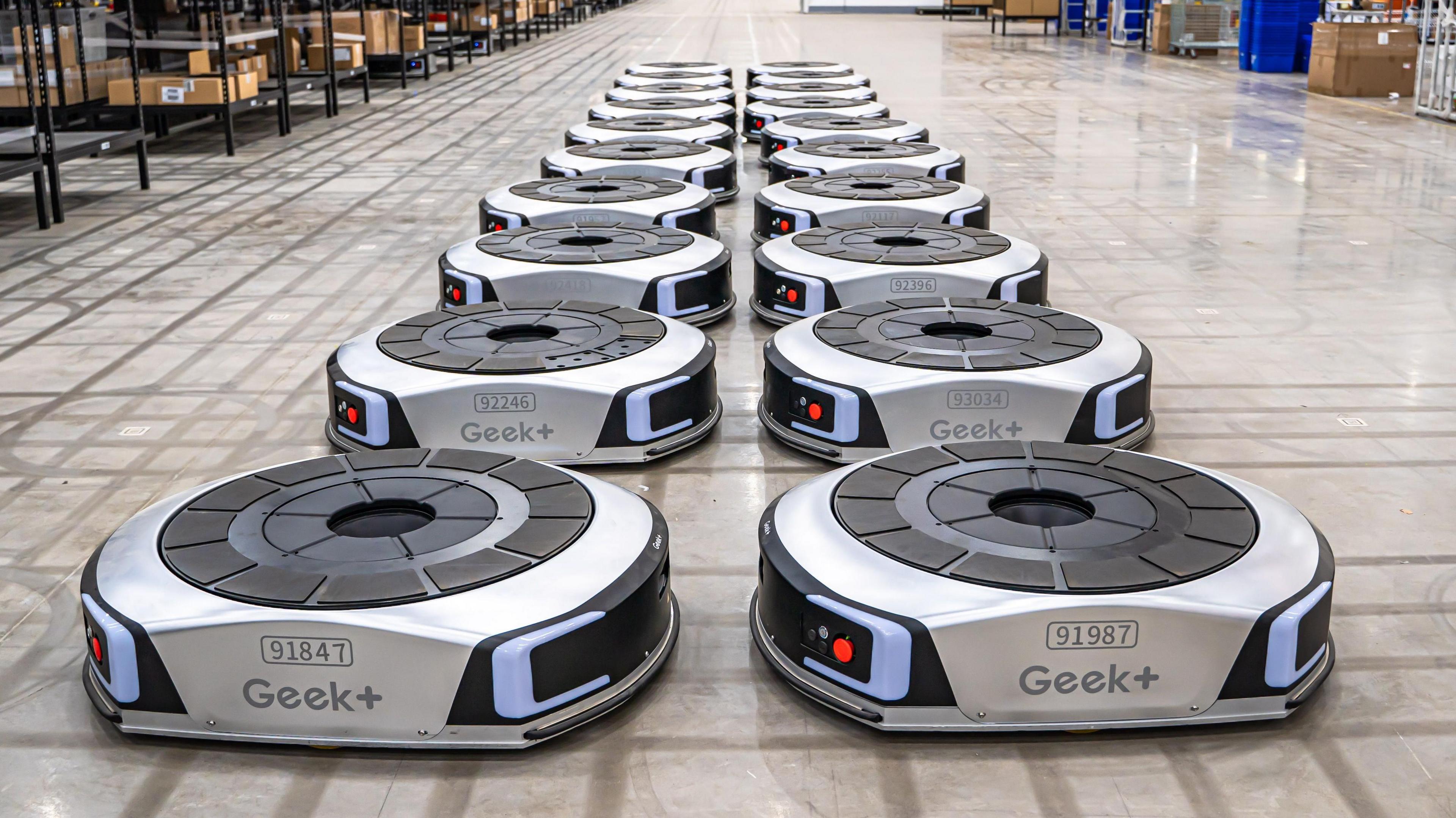 China’s Robot Army is Redefining UK Retail Logistics