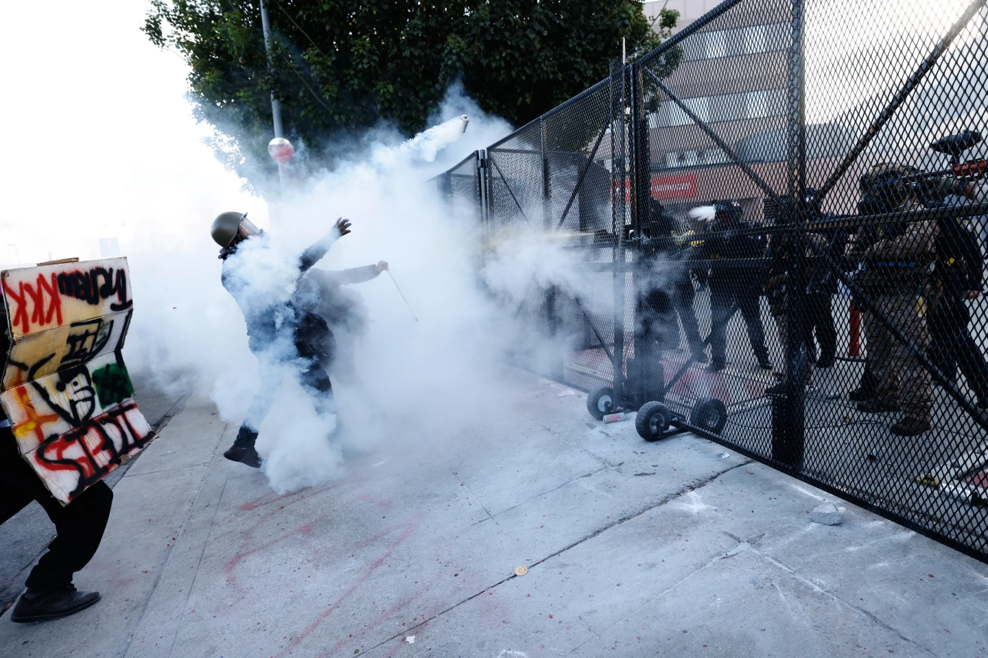 Nationwide Protests Erupt as Los Angeles Authorities Clash with Demonstrators