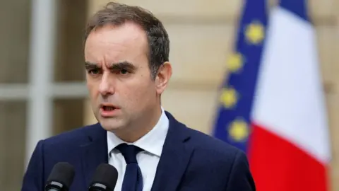 French Prime Minister's Last Ditch Effort to Prevent Political Turmoil