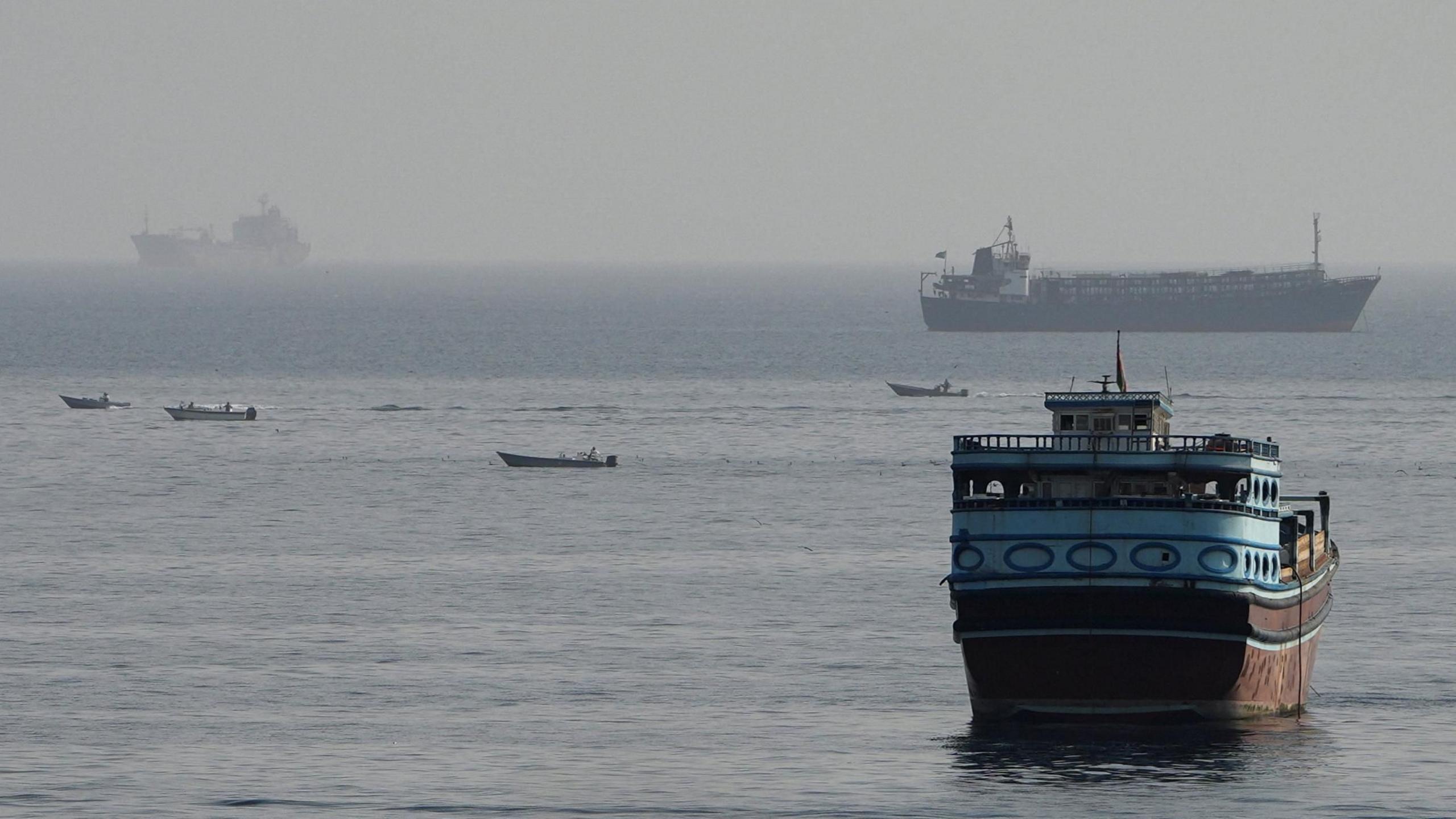 Iran Reaches Shipping Route Agreement with Oman Amid Strait Blockade