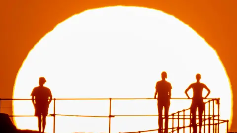 Global Climate Efforts Stall as COP30 Approaches