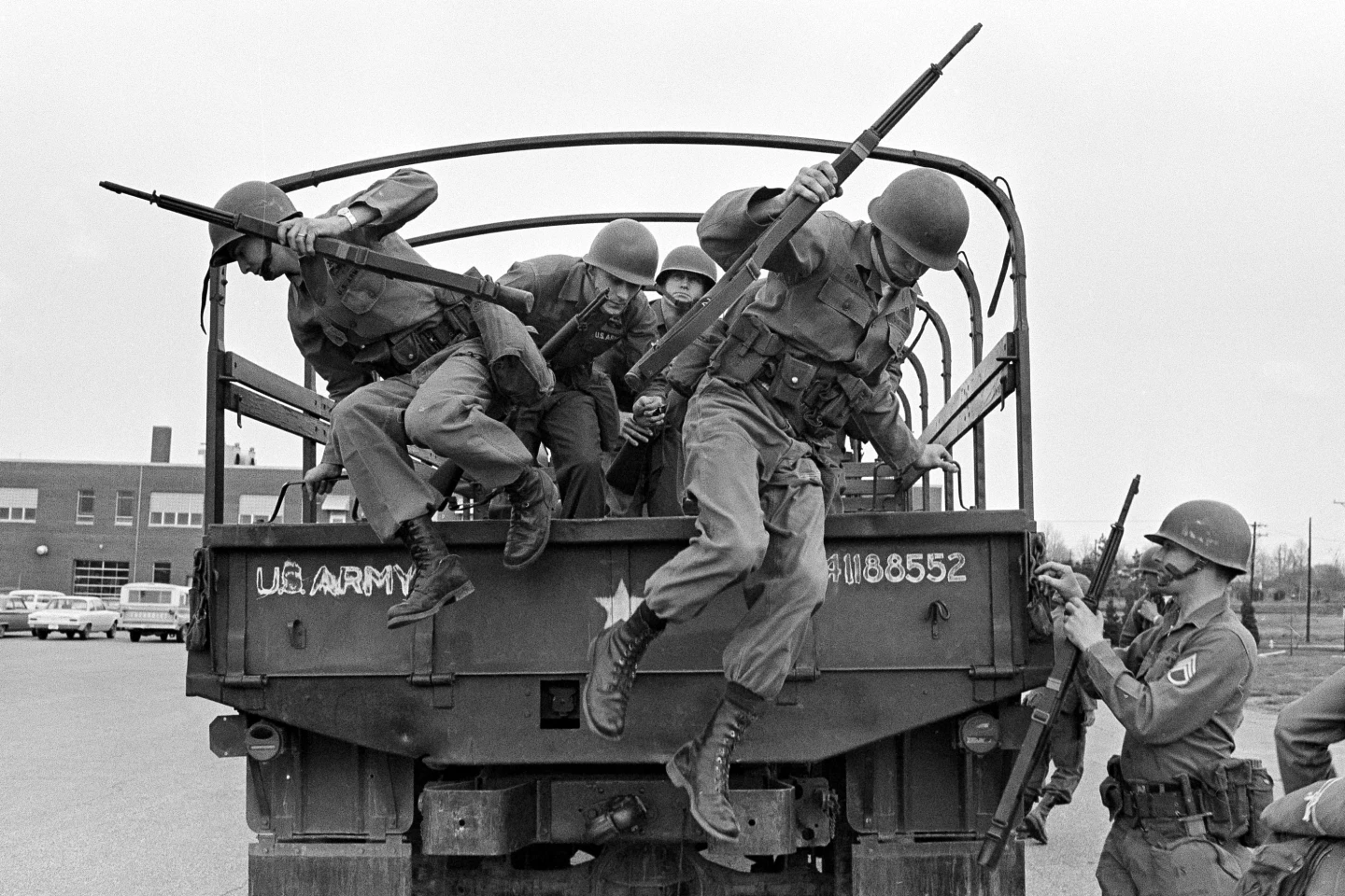 National Guard Troops Return to Memphis Amid Crime Surge and Community Memories