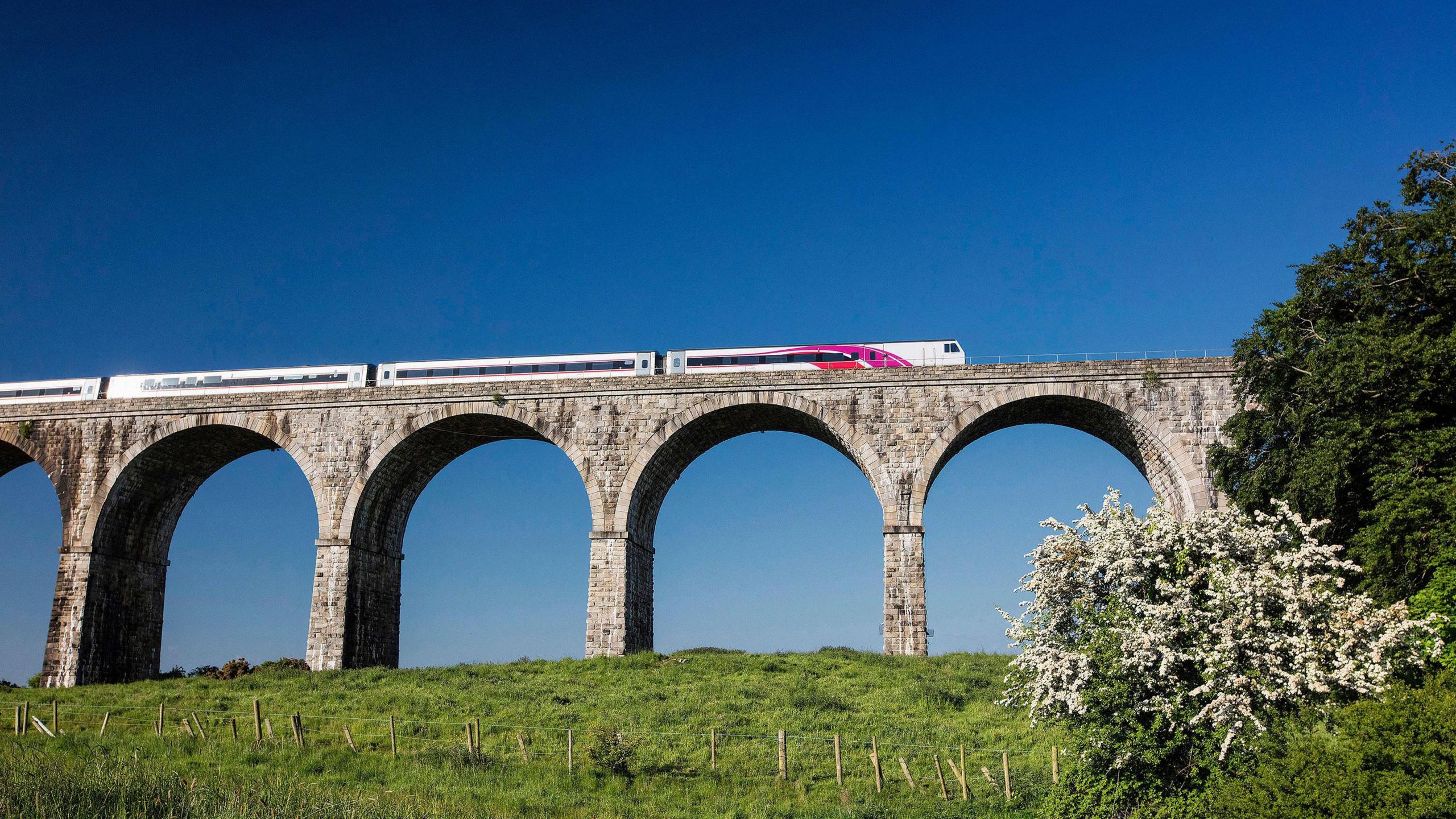 €228m boost to Northern‑Ireland rail links