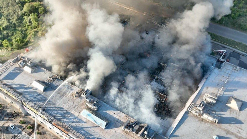 Rescuers battle rubble after Russian drones strike Kryvyi Rih mall