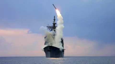 Trump Weighs Sending Tomahawk Missiles to Ukraine