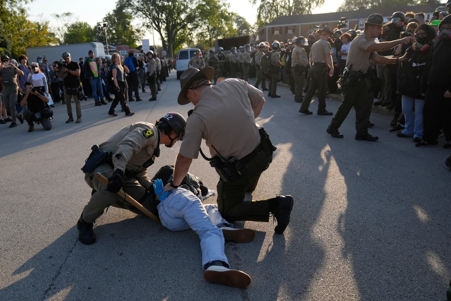 Tensions Rise as Protests Escalate Near Chicago Immigration Facility