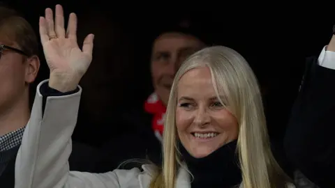 Norwegian Prime Minister Agrees with Crown Princess on 'Poor Judgement' Regarding Epstein