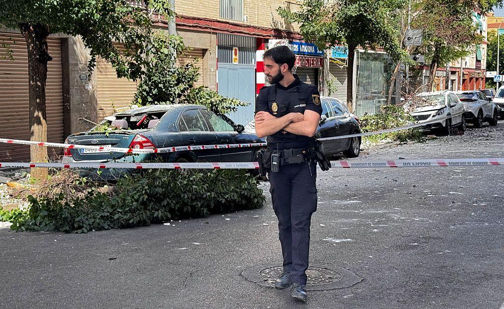 Earthquake Shakes Granada, Leaving Three Injured