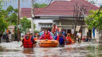 Recent torrential rains have caused devastating flooding and landslides in Indonesia, Thailand, Malaysia, and Sri Lanka, leading to a rising death toll estimated at around 700, with many still unaccounted for.