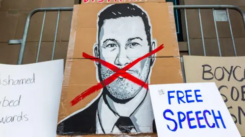 Late-Night Hosts Unite in Defense of Jimmy Kimmel Amid Trump's Threats