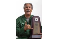 John Beam, the beloved former head coach featured in Netflix's 'Last Chance U', passed away following a shooting at Laney College. The incident has left the Oakland community in mourning.