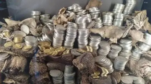 French Museum Heist: 2,000 Gold and Silver Coins Stolen Near Louvre