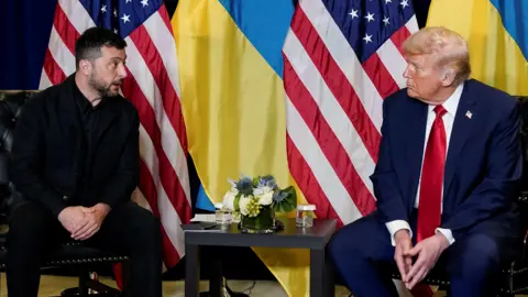 Trump Claims Kyiv Can Regain Original Borders from Russia