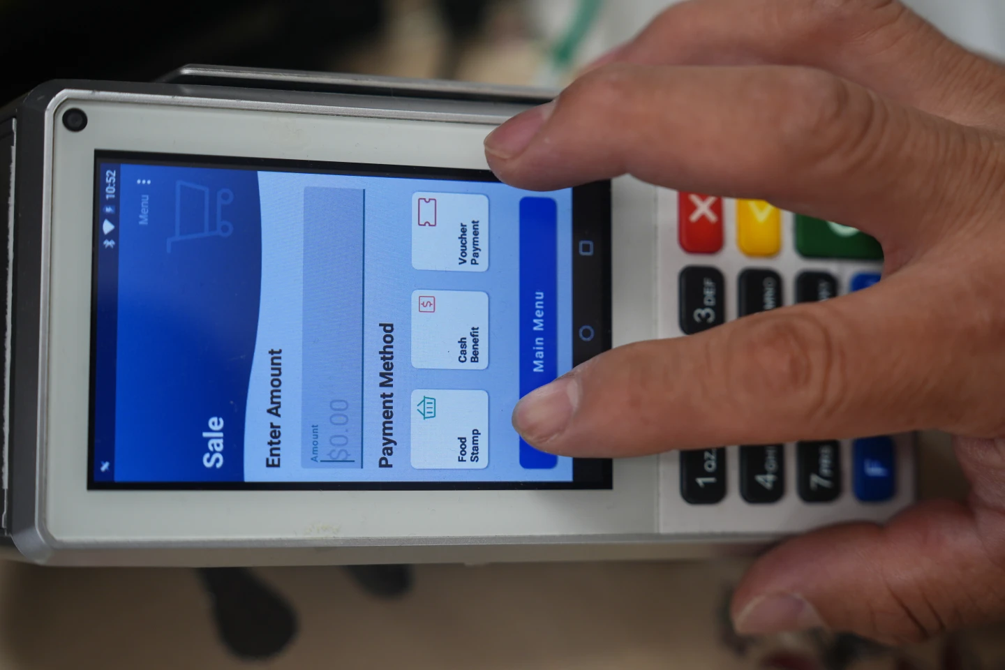 Food Banks Brace for Crisis as Federal Aid Pauses Amid Ongoing Shutdown